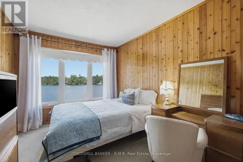 207 Hall Drive Trent Lakes ON K0L 1J0