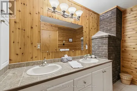 207 Hall Drive Trent Lakes ON K0L 1J0