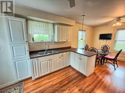 889 Smith Street Brighton ON K0K 1H0