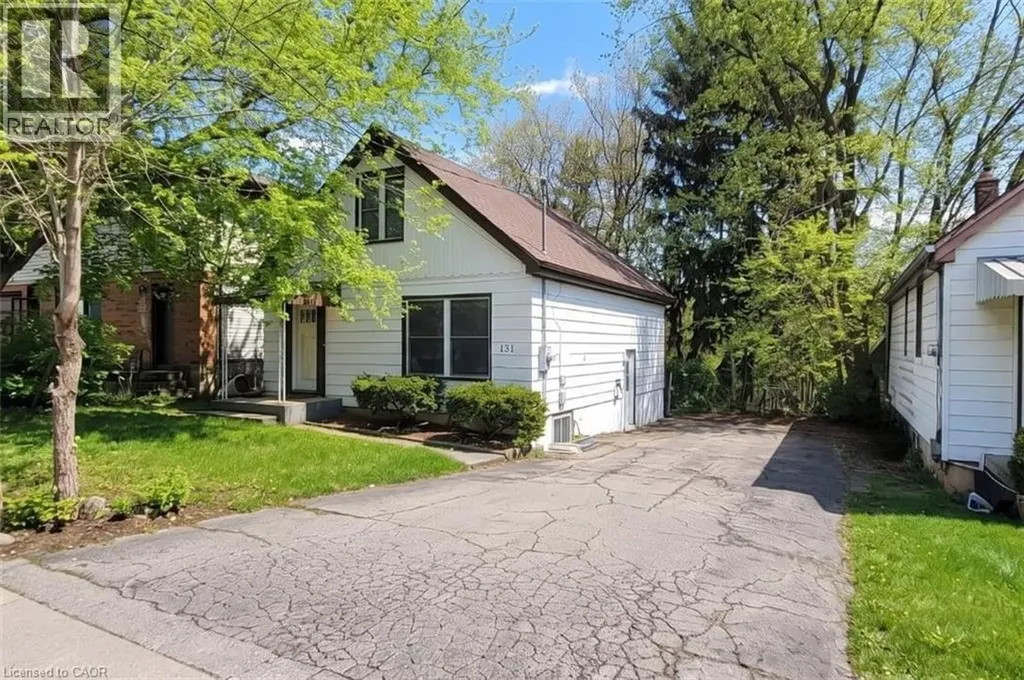 131 Leland Street Hamilton ON L8S 3A3