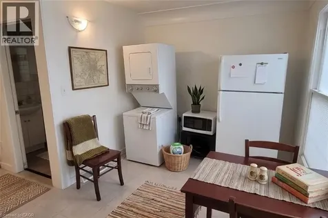 131 Leland Street Hamilton ON L8S 3A3