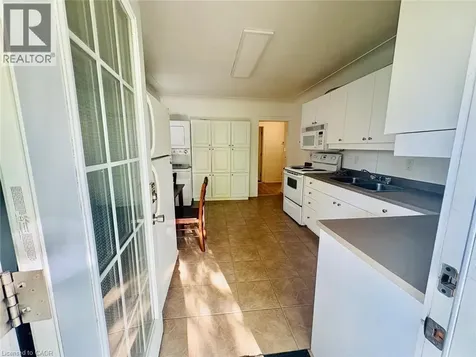 131 Leland Street Hamilton ON L8S 3A3
