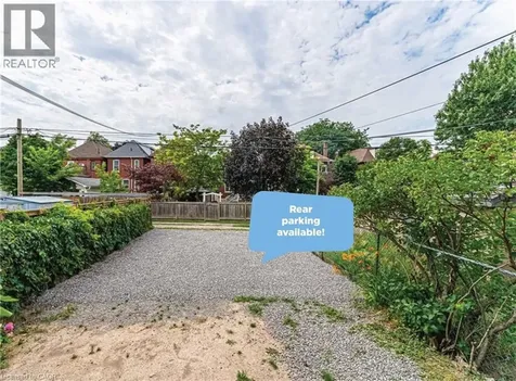 15 Barnesdale Avenue North Hamilton ON L8L 6R4