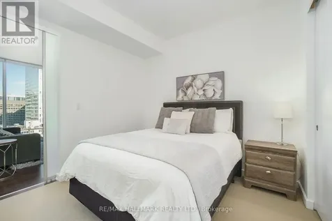 300 Lisgar Street Ottawa ON K2P 0E2
