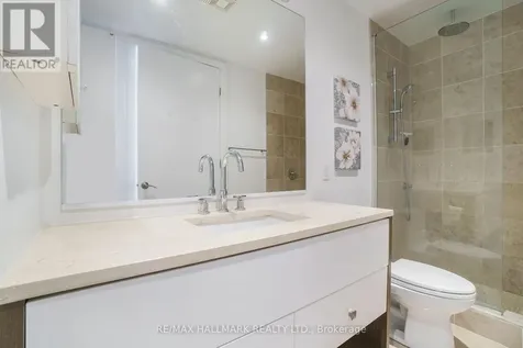 300 Lisgar Street Ottawa ON K2P 0E2