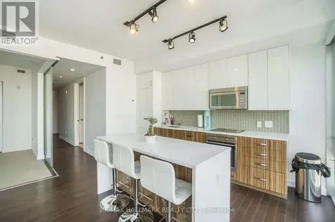 300 Lisgar Street Ottawa ON K2P 0E2