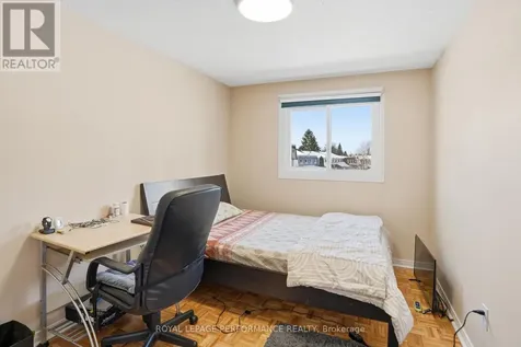 249 Romulus Private Ottawa ON K1K 3Y2