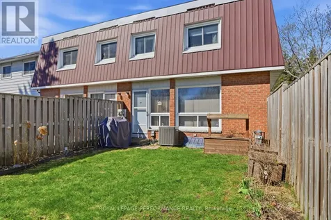 249 Romulus Private Ottawa ON K1K 3Y2