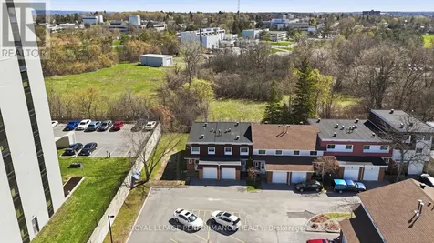 249 Romulus Private Ottawa ON K1K 3Y2