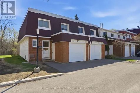 249 Romulus Private Ottawa ON K1K 3Y2