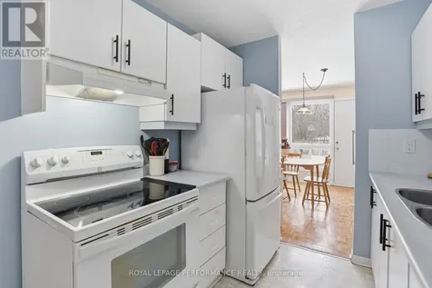 249 Romulus Private Ottawa ON K1K 3Y2