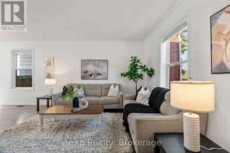 63 Guelph Street Stratford ON N5A 3W7