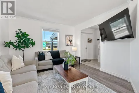 63 Guelph Street Stratford ON N5A 3W7