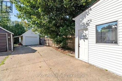 63 Guelph Street Stratford ON N5A 3W7