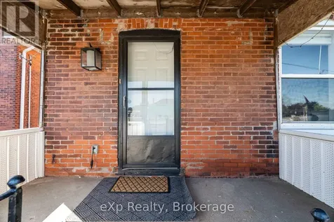 63 Guelph Street Stratford ON N5A 3W7