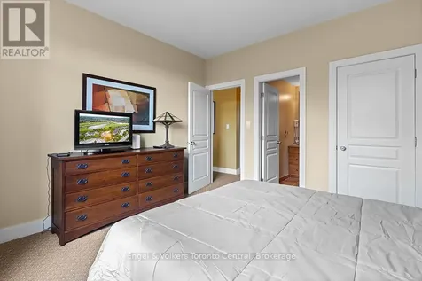 125 Fairway Court Blue Mountains ON L9Y 0P8