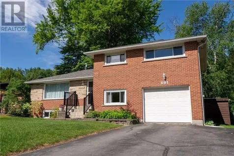 801 Attlee Avenue Sudbury ON P3A 3H5