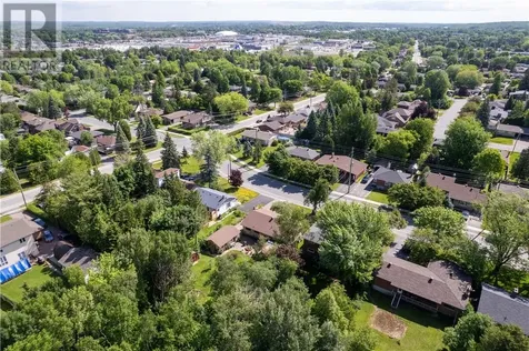 801 Attlee Avenue Sudbury ON P3A 3H5