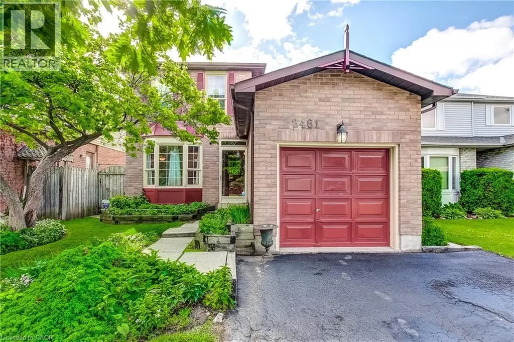 2461 Headon Forest Drive Burlington ON L7M 3L4