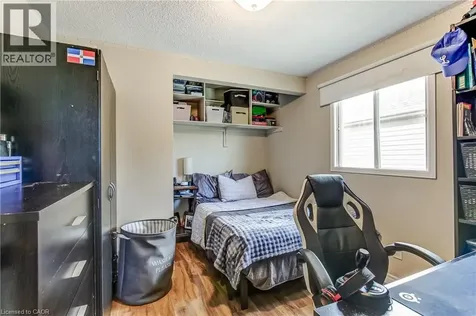 2461 Headon Forest Drive Burlington ON L7M 3L4