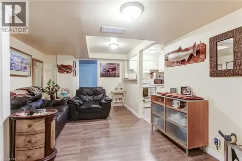 2461 Headon Forest Drive Burlington ON L7M 3L4
