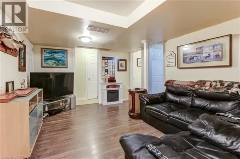 2461 Headon Forest Drive Burlington ON L7M 3L4
