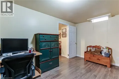 2461 Headon Forest Drive Burlington ON L7M 3L4