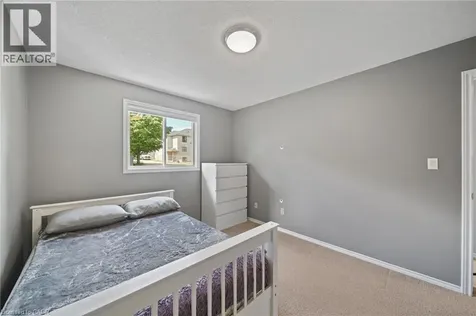 54 Argyle Street South Caledonia ON N3W 1H9