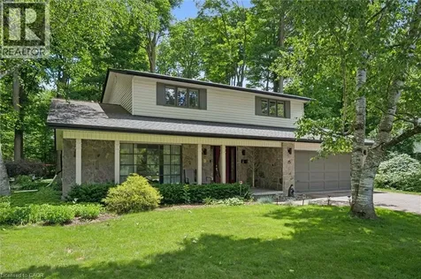 15 Wildwood Place Waterloo ON N2L 4B2