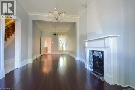 132 Grant Avenue Hamilton ON L8N 2X7