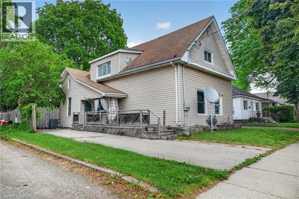 236 Marlborough Street Brantford ON N3S 4T3