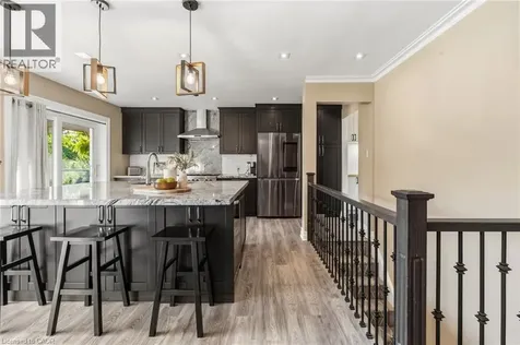 1648 Crediton Parkway Mississauga ON L5G 3X3