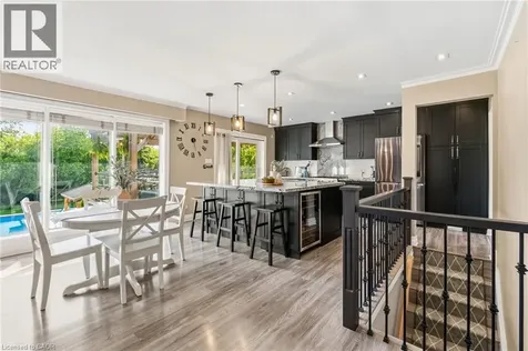 1648 Crediton Parkway Mississauga ON L5G 3X3