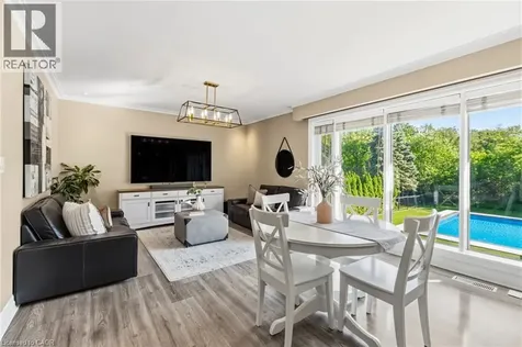 1648 Crediton Parkway Mississauga ON L5G 3X3