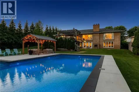 1648 Crediton Parkway Mississauga ON L5G 3X3