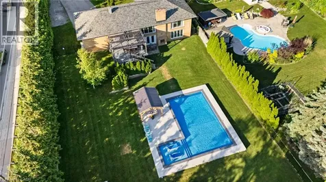 1648 Crediton Parkway Mississauga ON L5G 3X3
