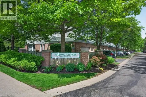 2215 Cleaver Avenue Burlington ON L7M 4C5