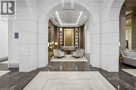 300 Randall Street Oakville ON L6J 0G2