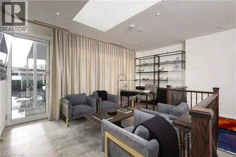 300 Randall Street Oakville ON L6J 0G2