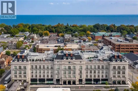 300 Randall Street Oakville ON L6J 0G2
