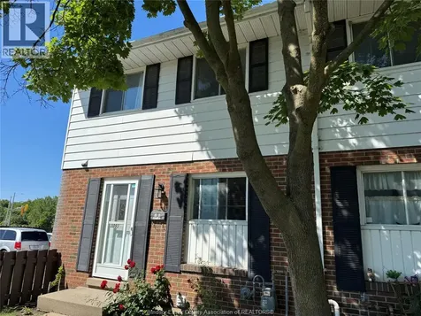 3093 Meadowbrook Lane Windsor ON N8T 3C5