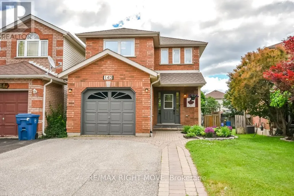 142 Julia Crescent Orillia ON L3V 7X4