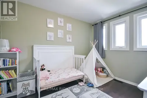 142 Julia Crescent Orillia ON L3V 7X4