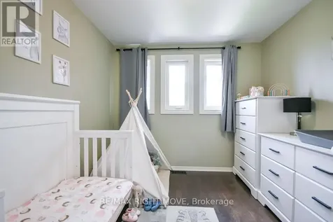 142 Julia Crescent Orillia ON L3V 7X4