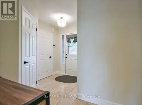 142 Julia Crescent Orillia ON L3V 7X4
