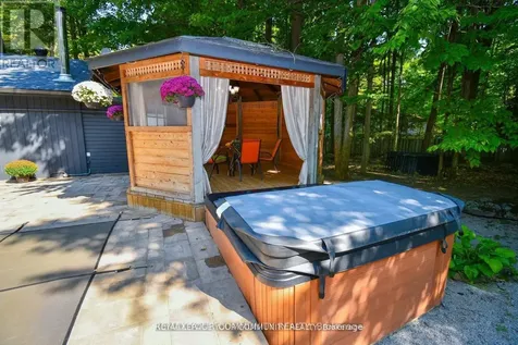 527 Big Bay Point Road Innisfil ON L9S 2N4