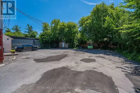 1690 Montreal Road Ottawa ON K1J 6N5