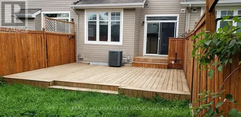 266 Horseshoe Crescent Ottawa ON K2S 0B7
