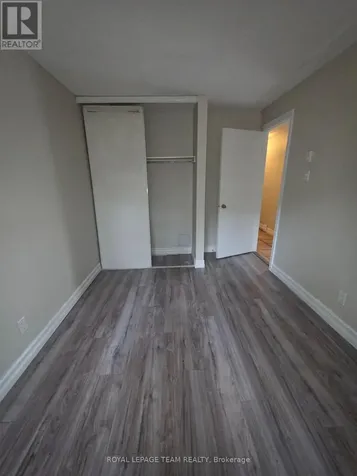 100 Fenerty Court East Ottawa ON K2L 3A7