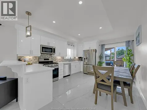 233 Sandybrook Way Kingsville ON N9Y 0A3